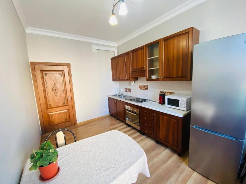 Ernaz Plus Apartments-Expo-Boulevard 130 Astana Exteriör bild