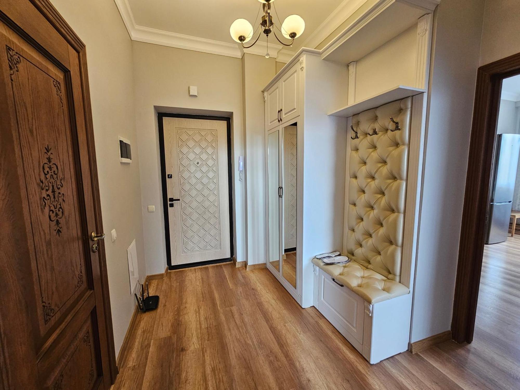 Ernaz Plus Apartments-Expo-Boulevard 130 Astana Exteriör bild